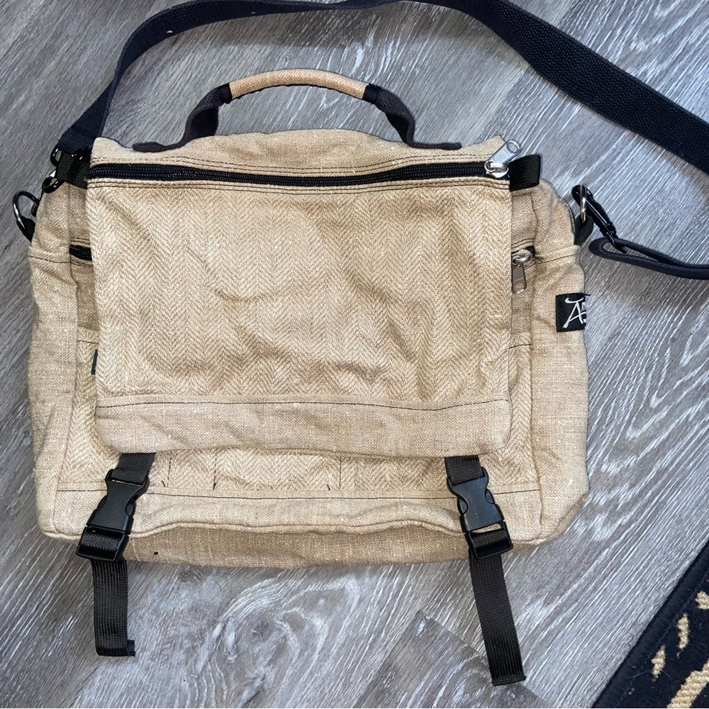 Hemp Messenger Bag with Black Trim